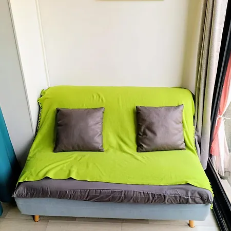 Well Equipped With Terrace * 사나리쉬르메르