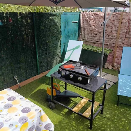 Well Equipped With Terrace * Sanary-sur-Mer