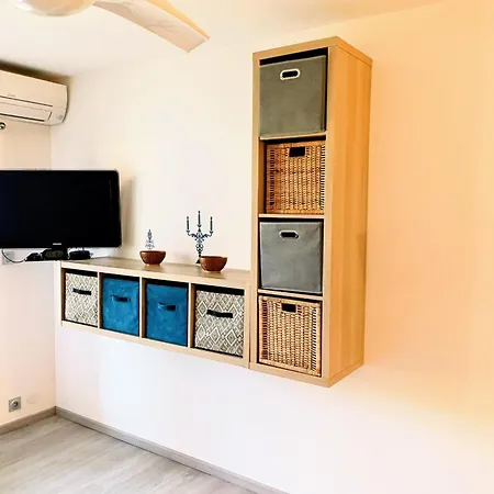 Well Equipped With Terrace Appartement Sanary-sur-Mer